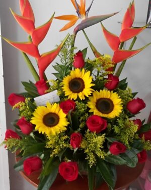 Arreglo de Flores Exóticas en Fontibón R85 - Floristería en Fontibón Te Mando Flores.